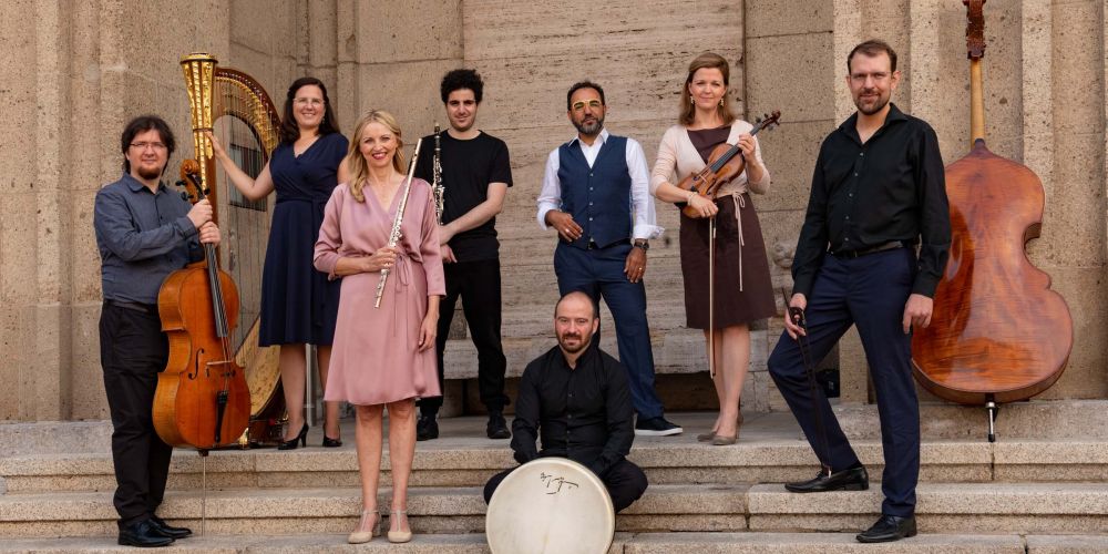 Gruppenfoto auf einer Treppe