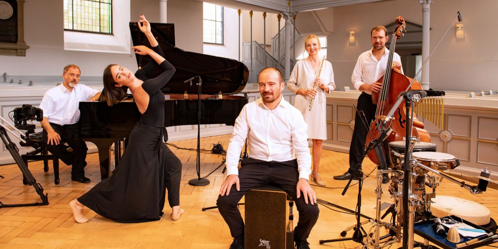 Gruppenfoto der Musiker*innen